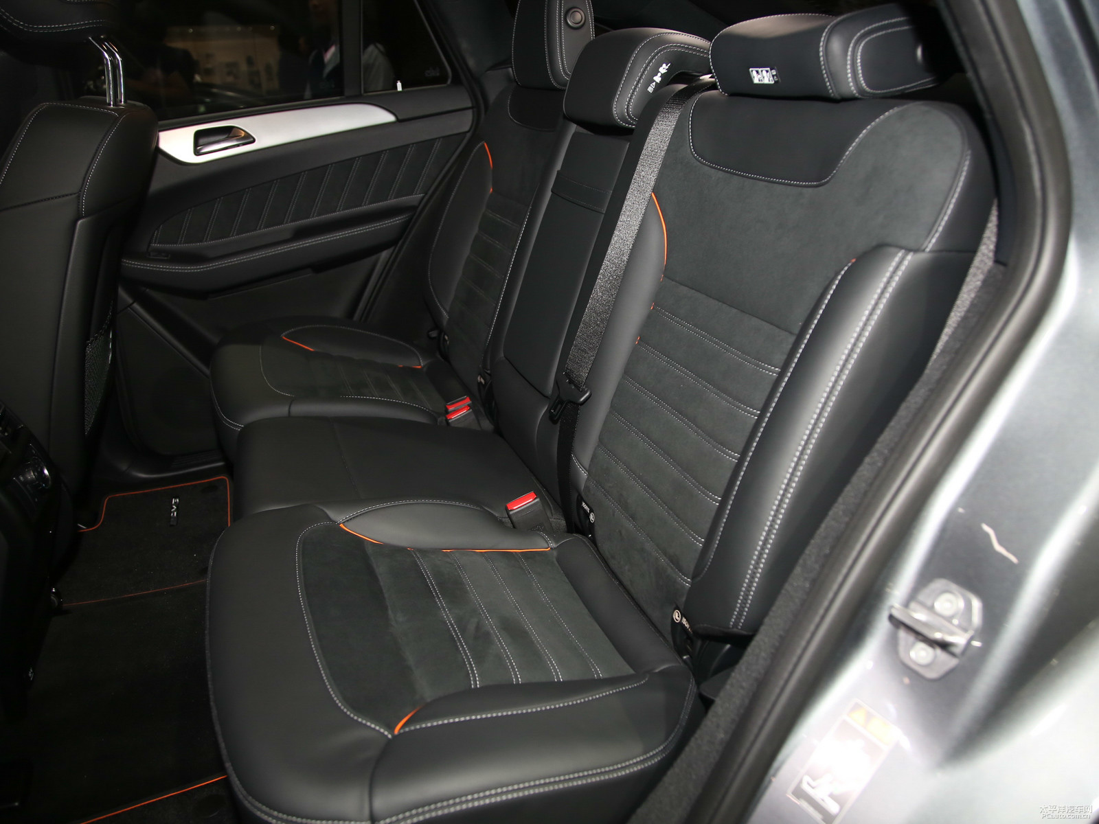 GLE 轎跑SUV AMG內(nèi)飾高清大圖