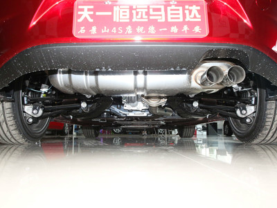 馬自達(dá)MX-5細(xì)節(jié)實(shí)拍圖