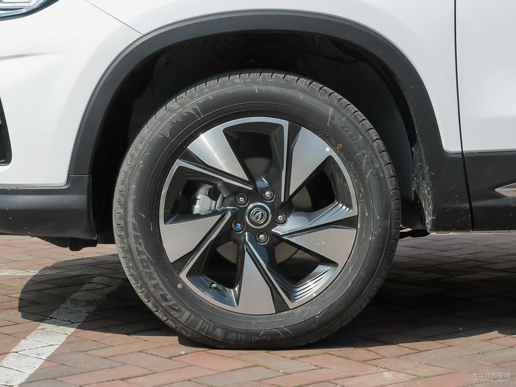 長(zhǎng)安CS75車身外觀圖片