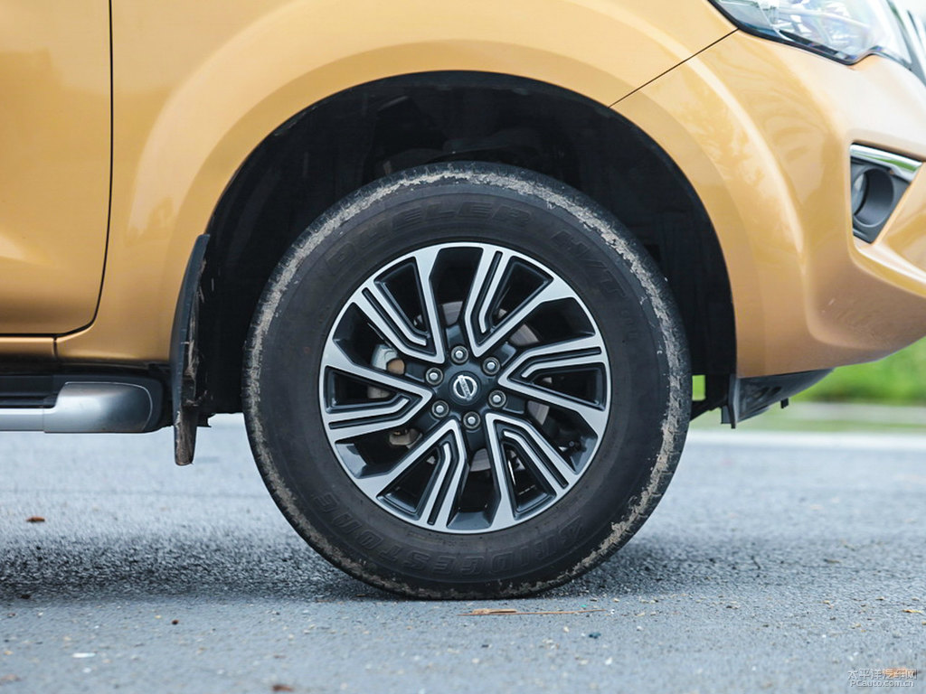 天漠金途達(dá)車(chē)身外觀(guān)圖片