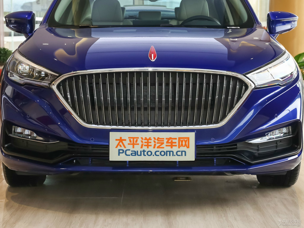 青川藍(lán)紅旗H5經(jīng)典車(chē)頭外觀圖片