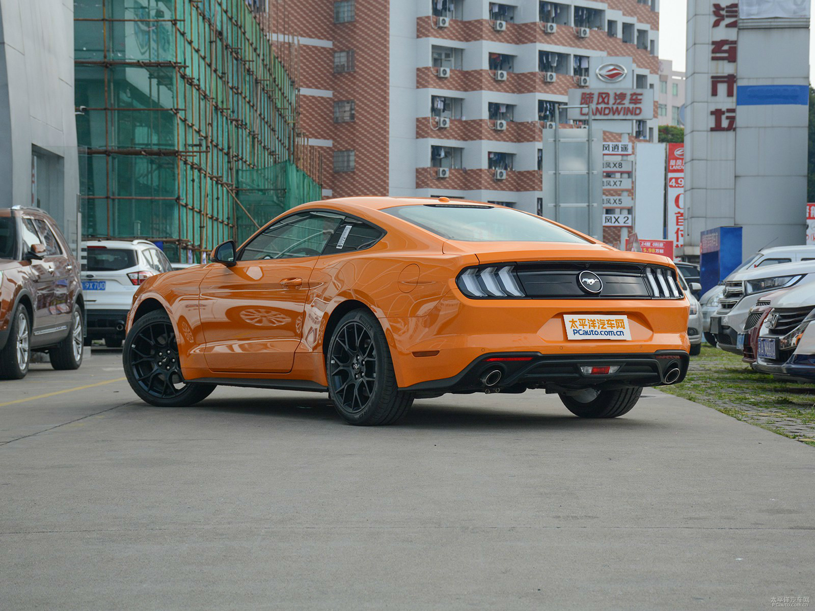 福特Mustang外觀高清大圖