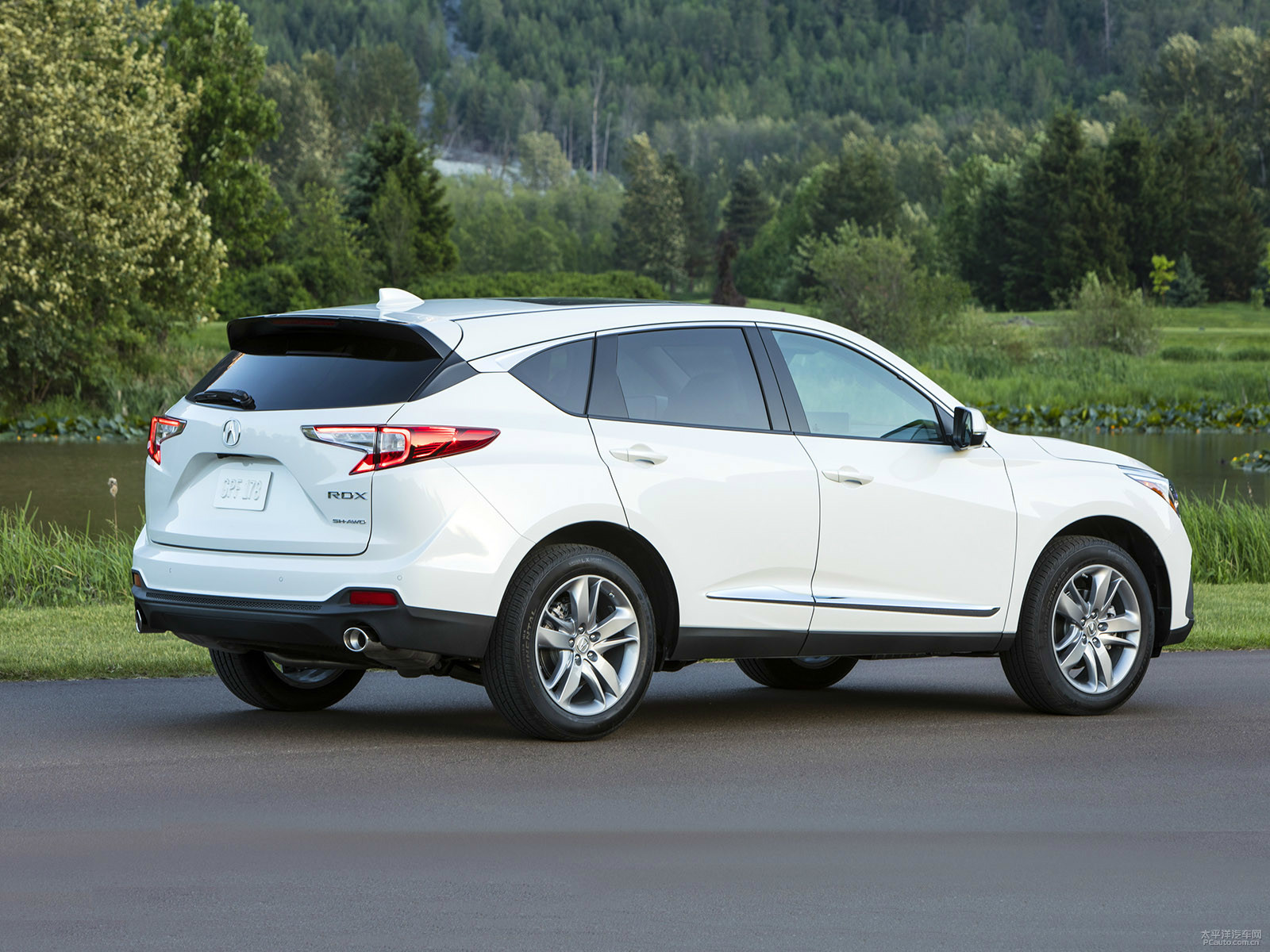 謳歌RDX(進(jìn)口)外觀高清大圖