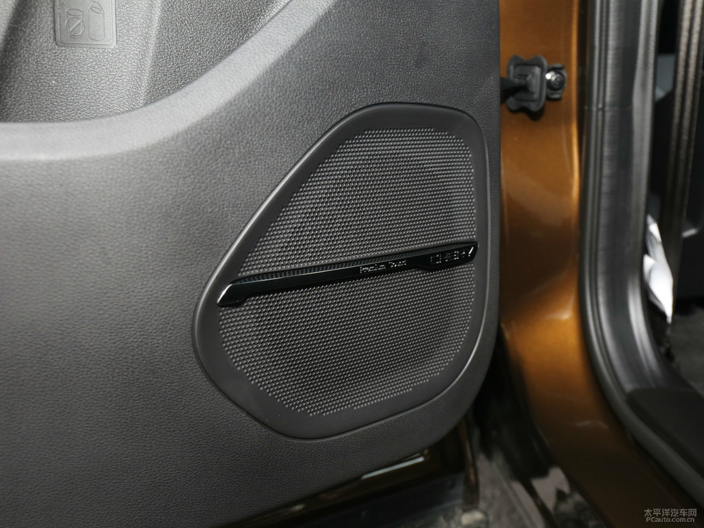 瑞虎8車廂內飾圖片