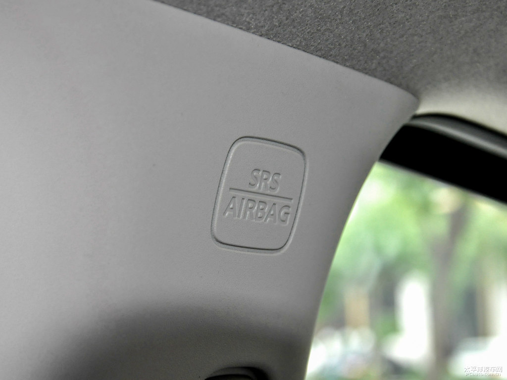 天漠金途達(dá)車廂內(nèi)飾圖片