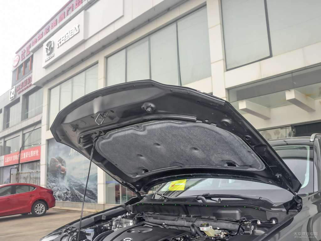 鉑鋼灰馬自達(dá)CX-5整車外觀外觀圖片