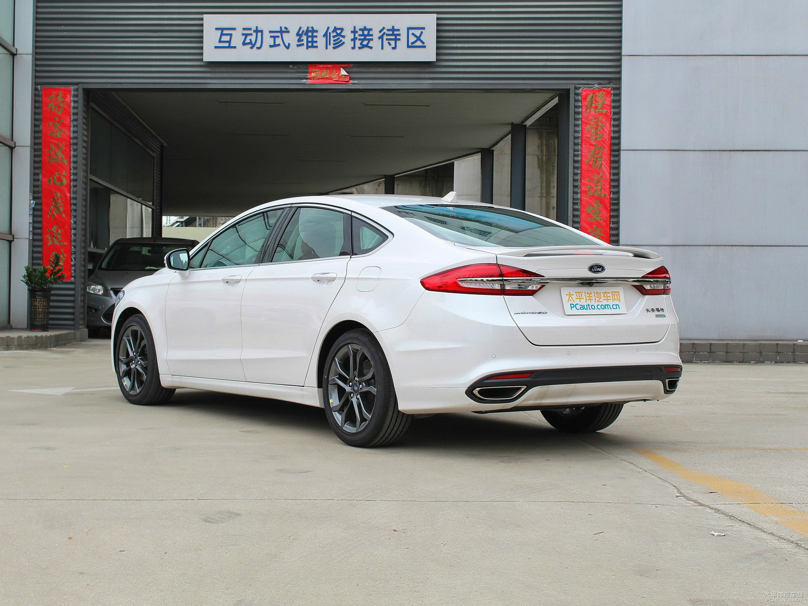 蒙迪歐外觀高清大圖