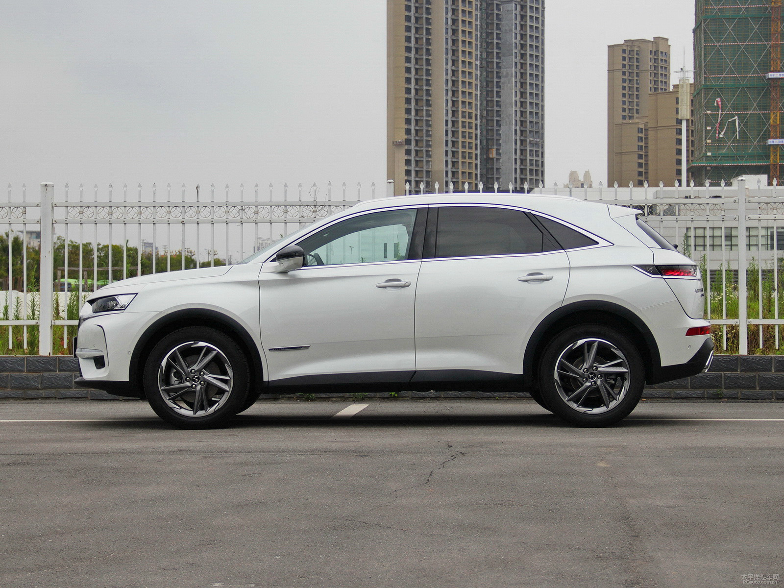 DS 7外觀高清大圖