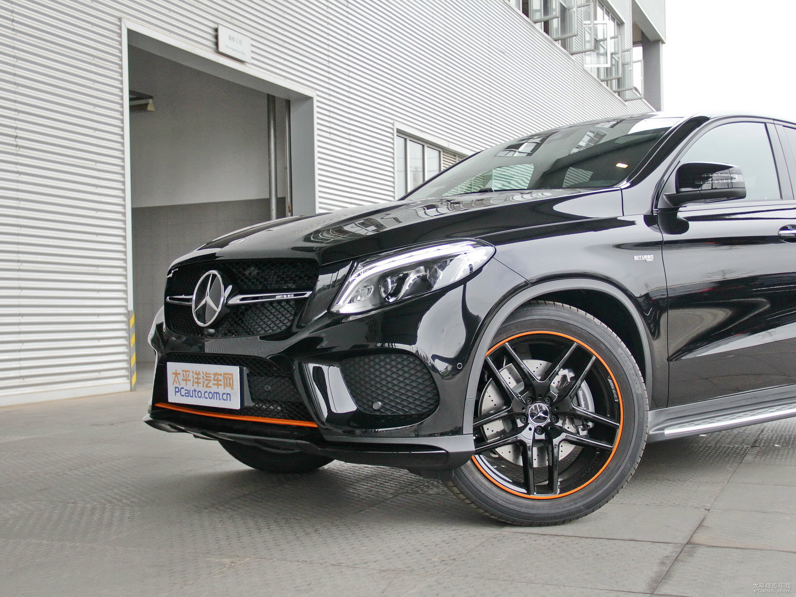 GLE 轎跑SUV AMG外觀高清大圖