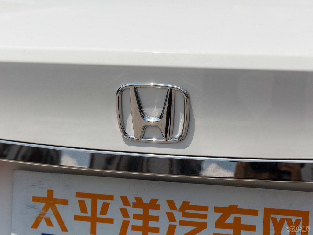 鋒范車尾外觀圖片