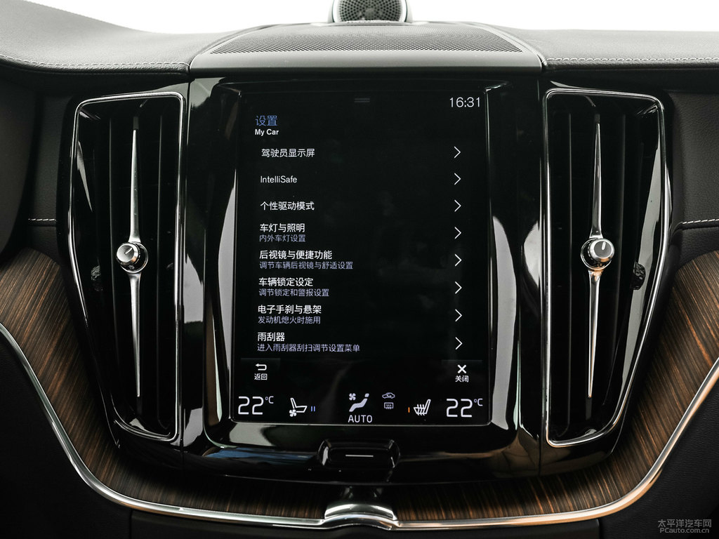 水晶白沃爾沃XC60中控內(nèi)飾圖片