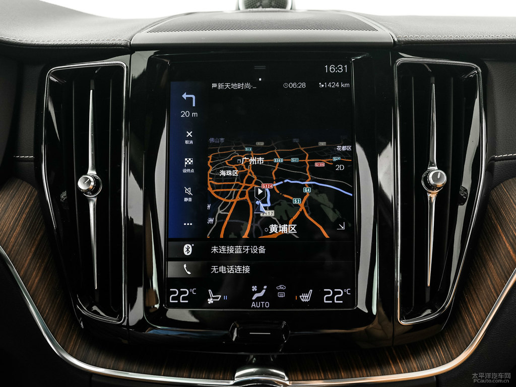 水晶白沃爾沃XC60中控內(nèi)飾圖片