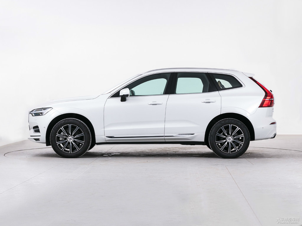 水晶白沃爾沃XC60整車外觀外觀圖片