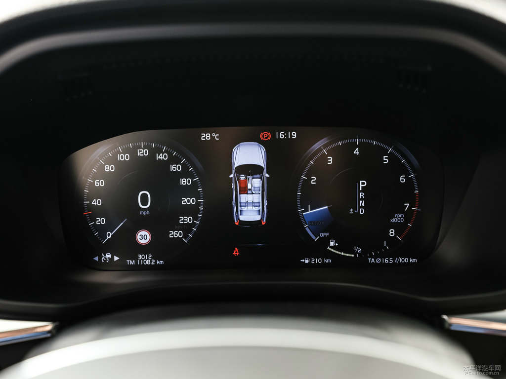 水晶白沃爾沃XC60中控內(nèi)飾圖片