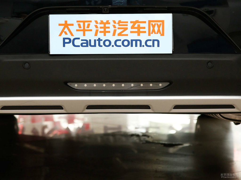 銀砂黑唐車(chē)尾外觀圖片