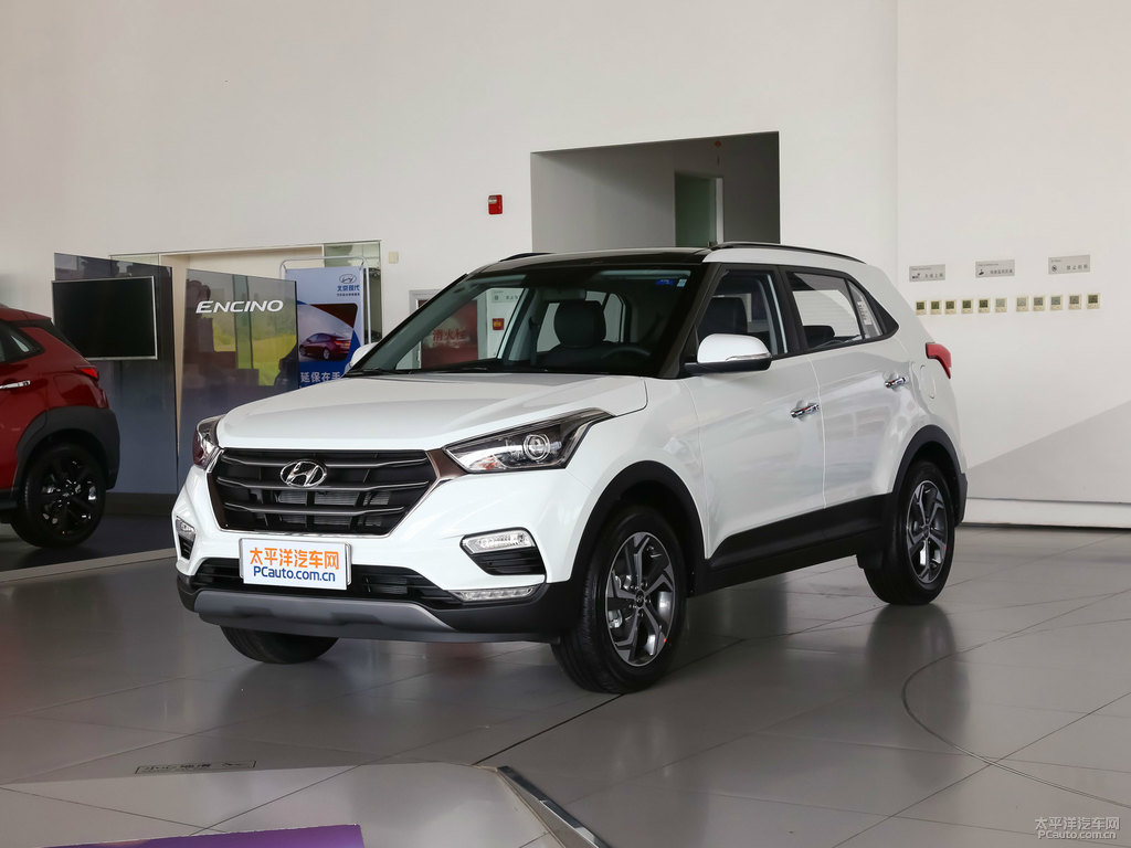 優(yōu)雅白北京現(xiàn)代ix25整車(chē)外觀(guān)外觀(guān)圖片