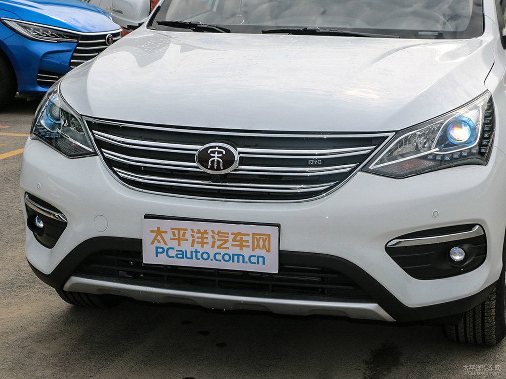 水晶白宋車(chē)頭外觀圖片
