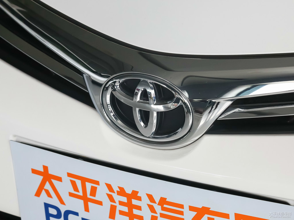 超級白色卡羅拉車頭外觀圖片