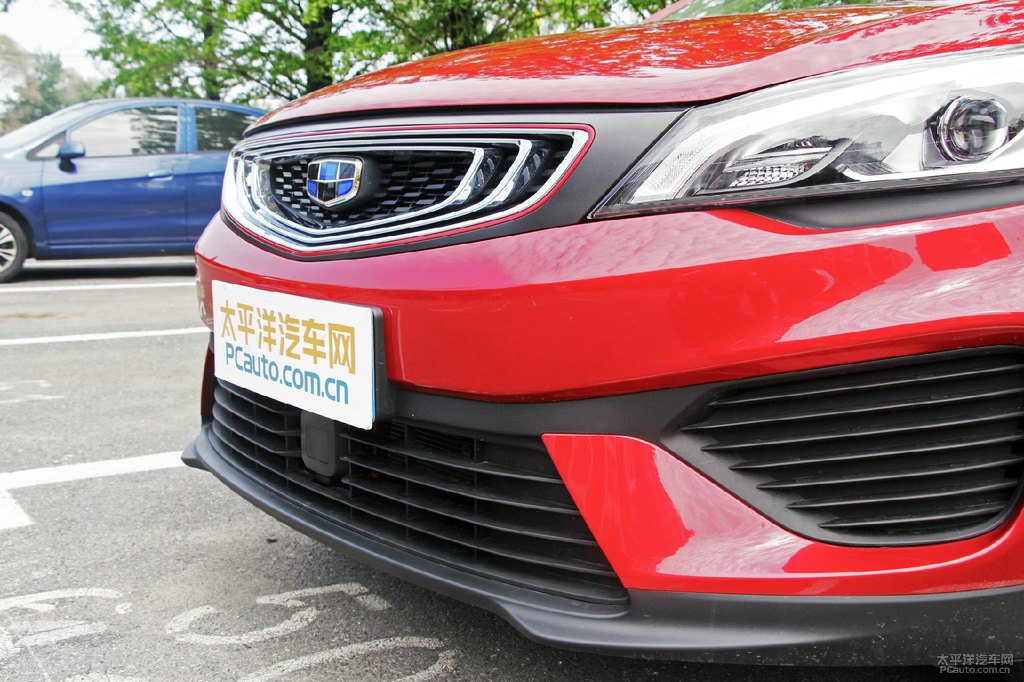動靜紅帝豪GS車頭外觀圖片