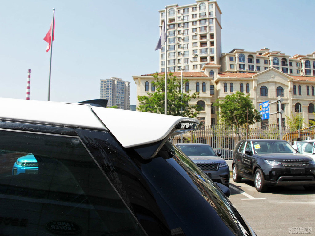 發(fā)現(xiàn)神行車尾外觀圖片