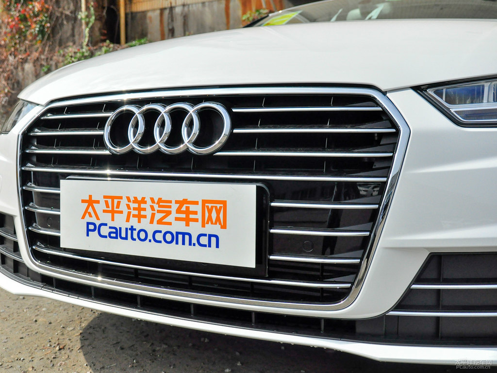 冰川白奧迪A7車頭外觀圖片