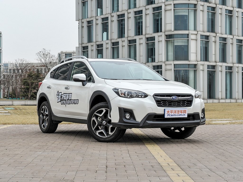 水晶珠光白斯巴魯XV整車外觀外觀圖片