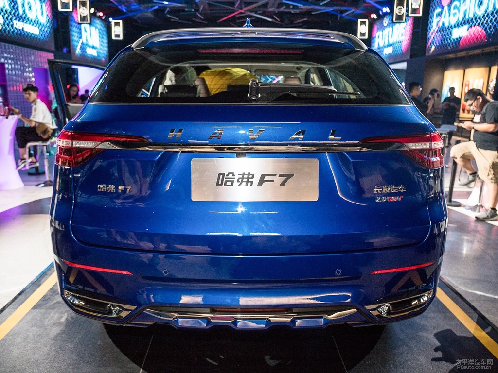 深海藍哈弗F7整車外觀外觀圖片