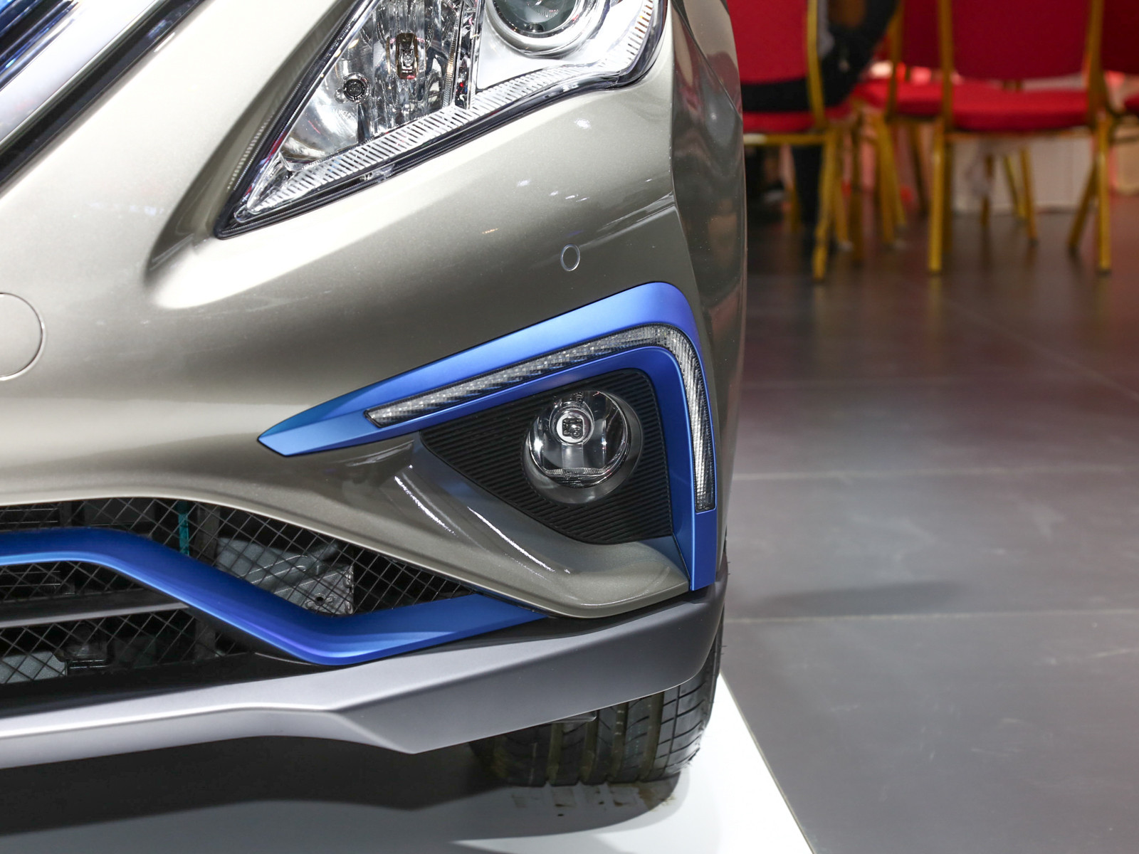 風(fēng)行S50EV車展高清大圖