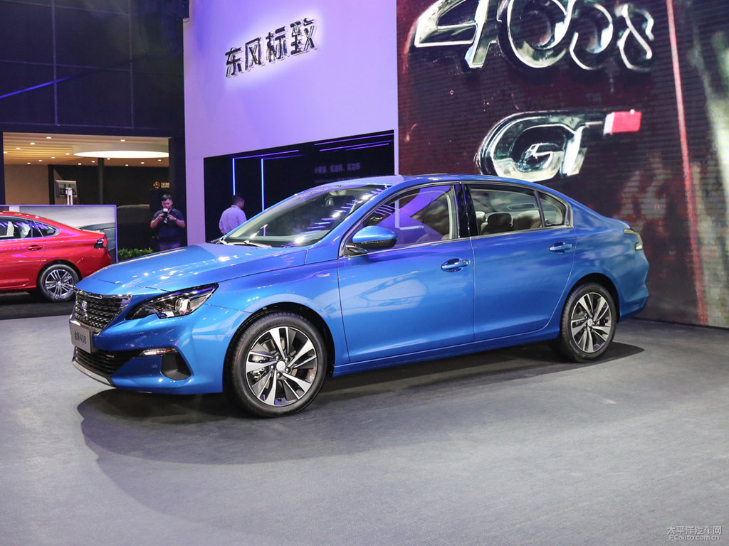 標(biāo)致408圖片