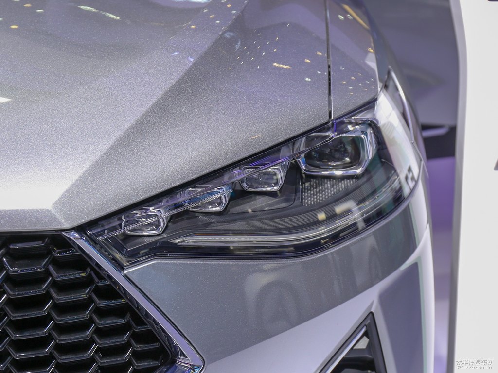 月影灰哈弗F7車頭外觀圖片
