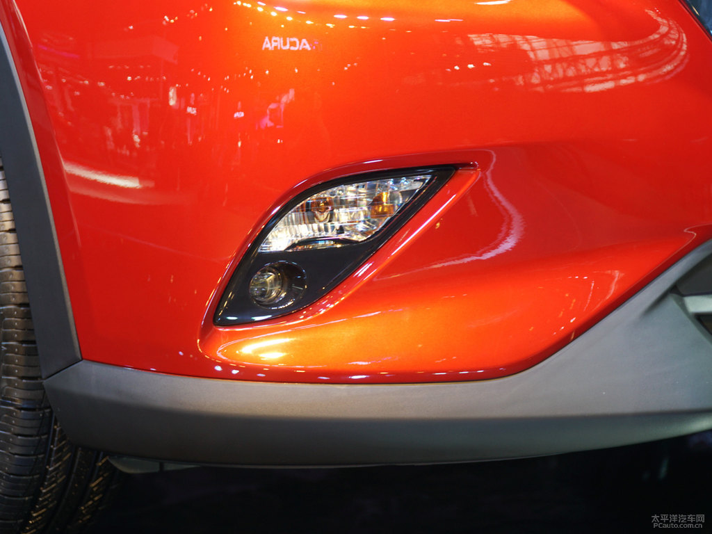 魂動紅馬自達(dá)CX-4車頭外觀圖片