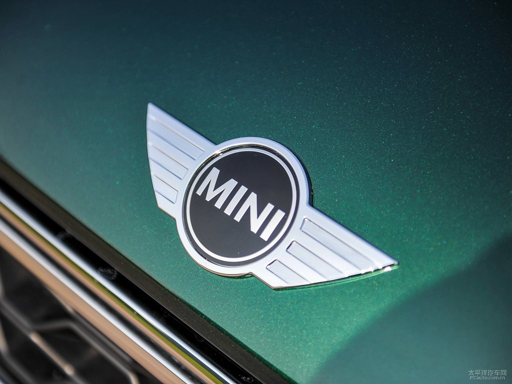 ӢGMINI COUNTRYMAN܇^^DƬ