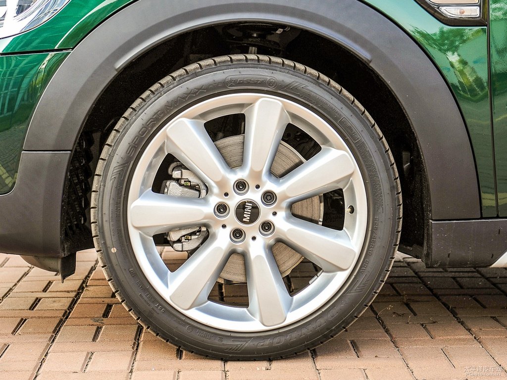 ӢGMINI COUNTRYMAN܇^DƬ
