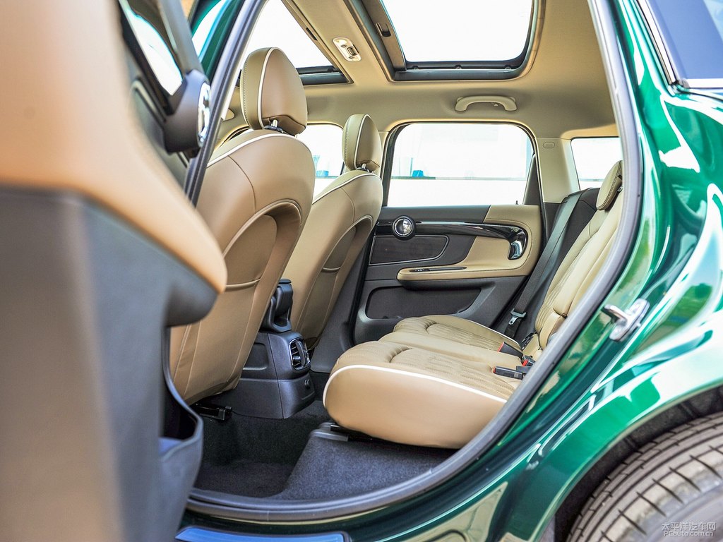 ӢGMINI COUNTRYMAN{˿ggDƬ
