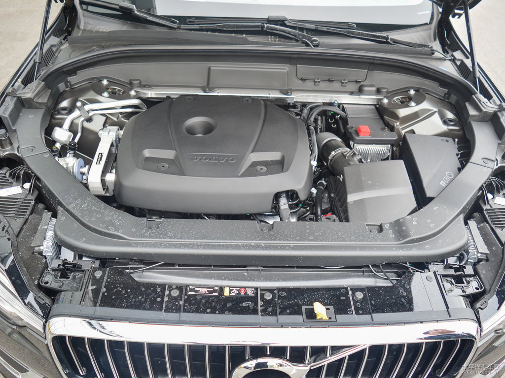 松林灰沃爾沃XC60發(fā)動機(jī)其它細(xì)節(jié)圖片
