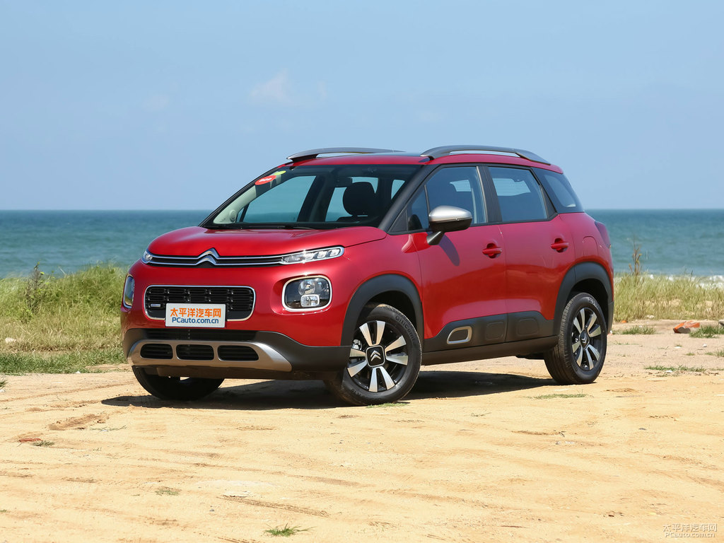 新波爾多紅云逸 C4 AIRCROSS整車外觀外觀圖片