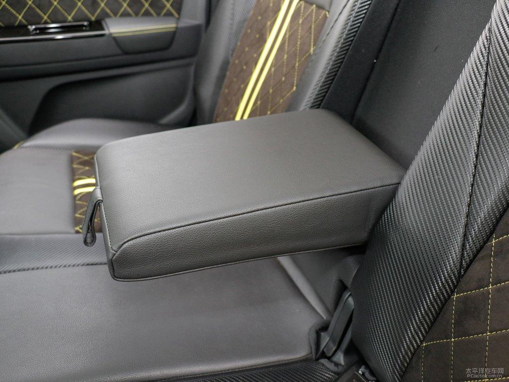 D-MAX΃(ni)DƬ