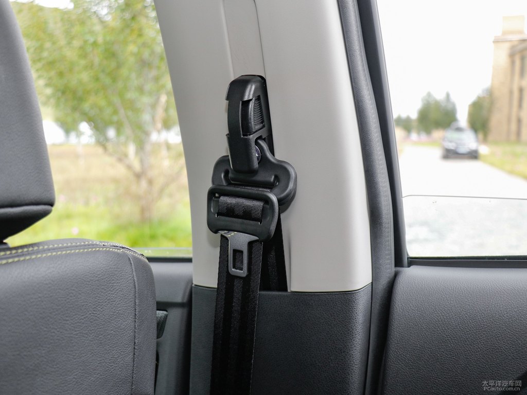 D-MAX܇(ni)DƬ