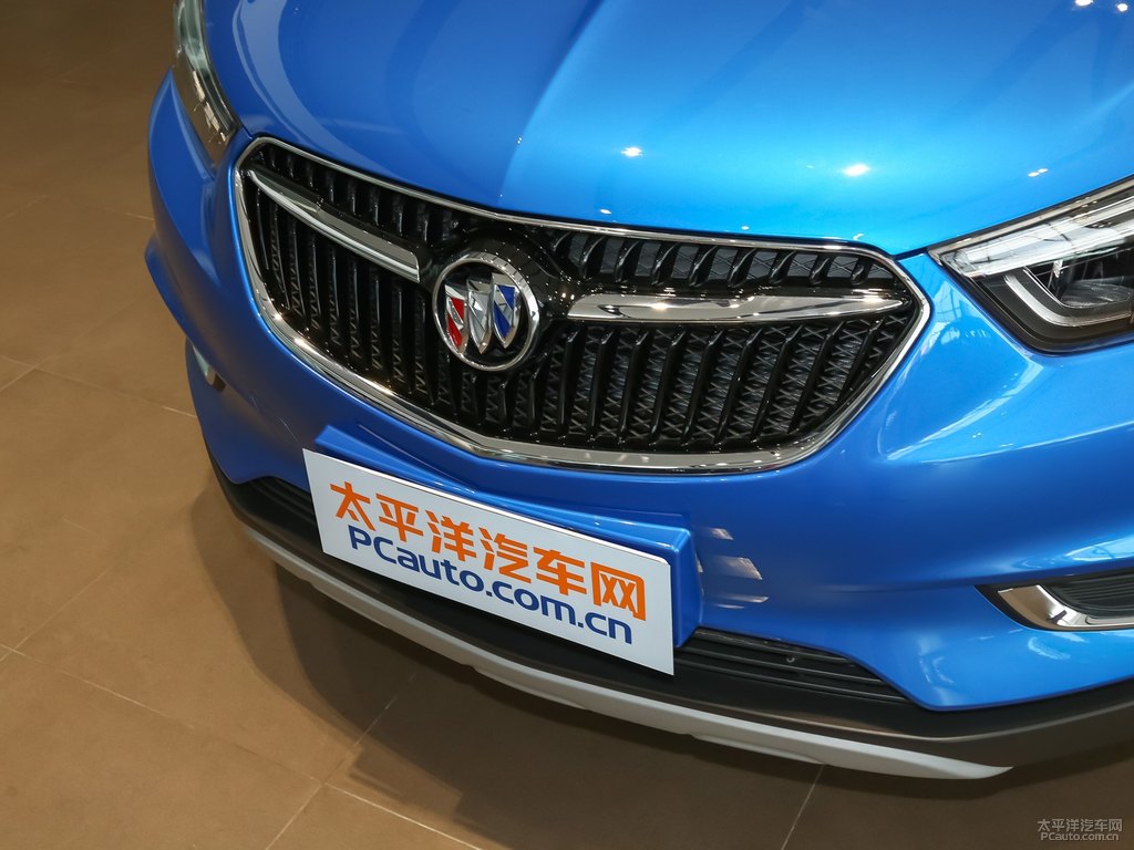 電光藍(lán)昂科拉車(chē)頭外觀圖片