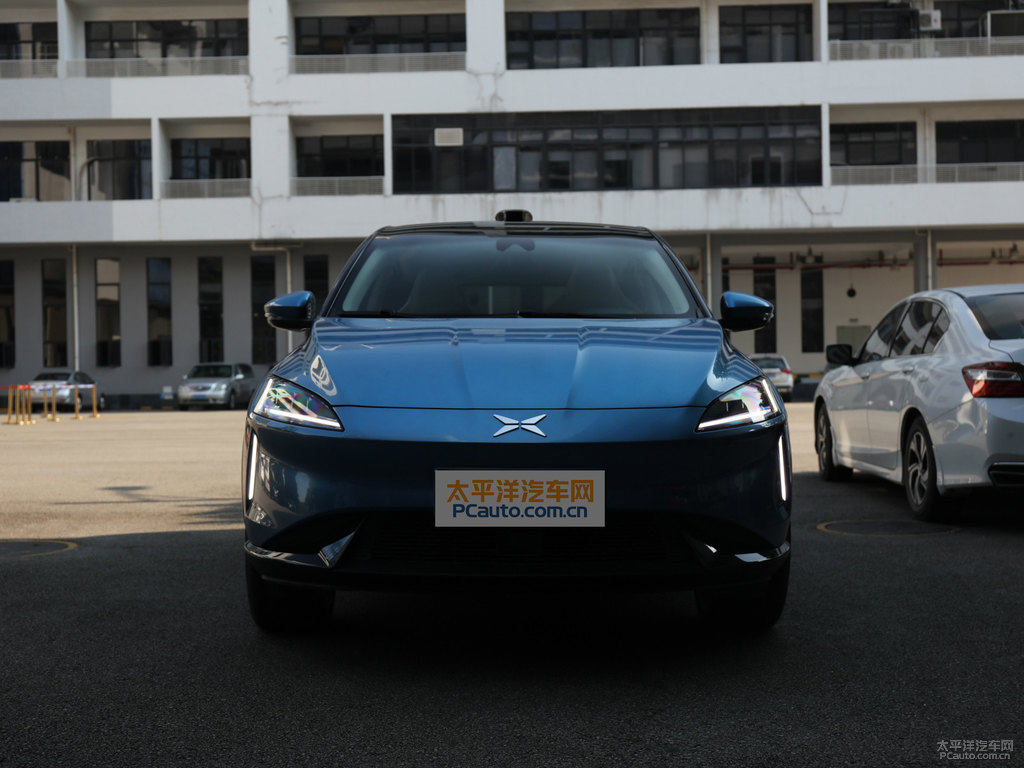 藍色小鵬G3車頭外觀圖片