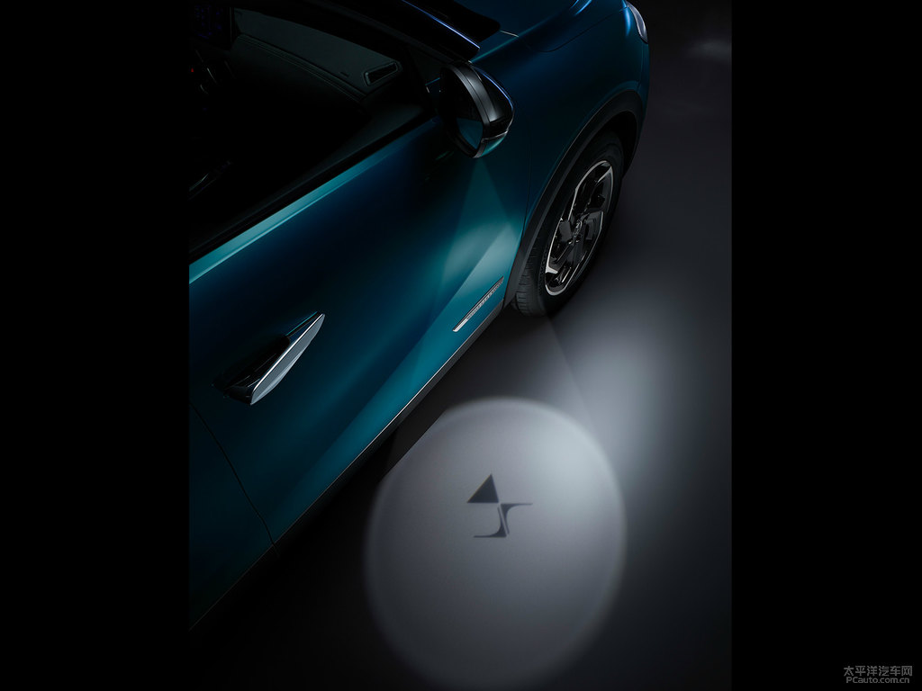 DS 3܇^DƬ