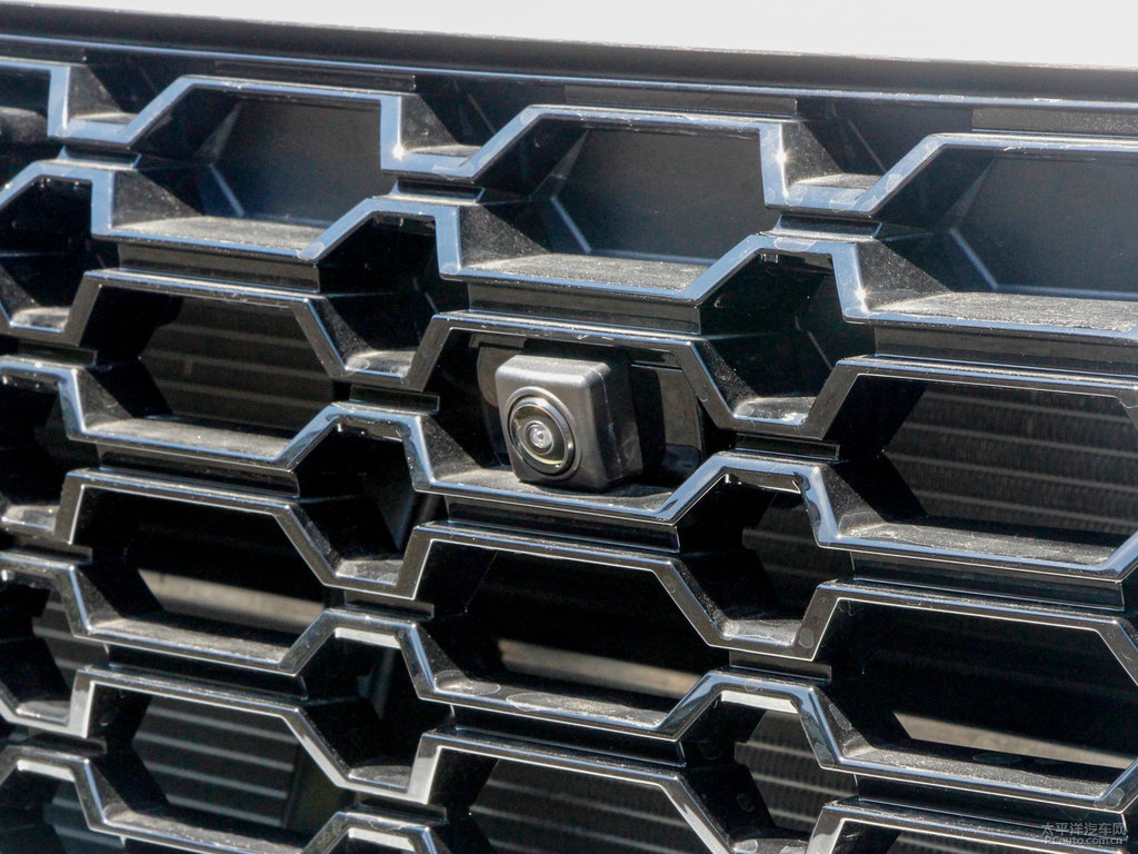 艾爾斯灰魏牌 VV6車頭外觀圖片