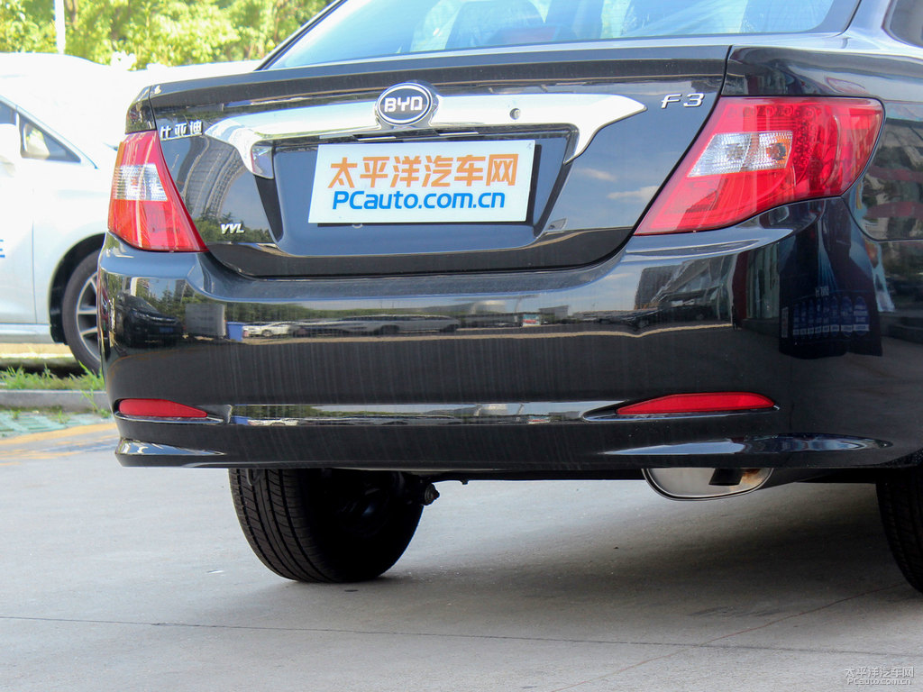 比亞迪F3車(chē)尾外觀圖片