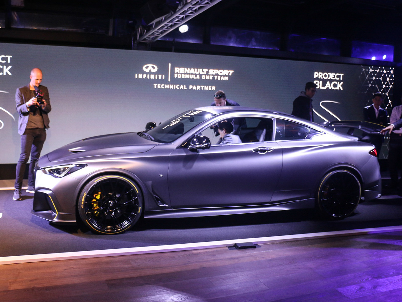 英菲尼迪Q60S車展高清大圖