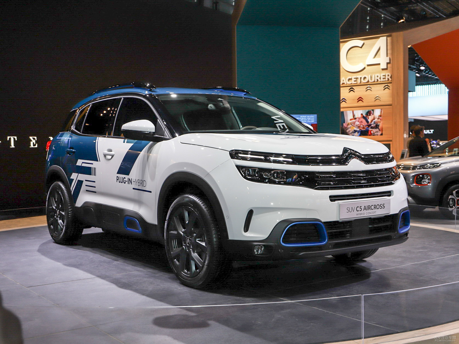 雪鐵龍C5 AIRCROSS新能源(海外)外觀高清大圖