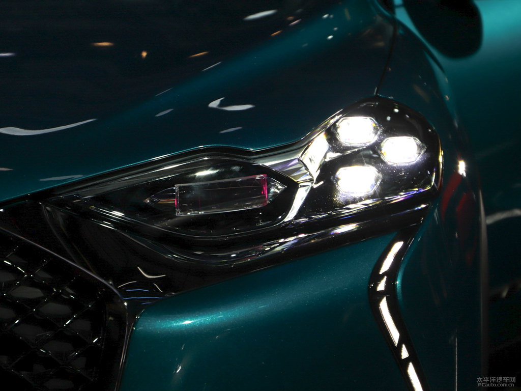 DS 3܇^^DƬ