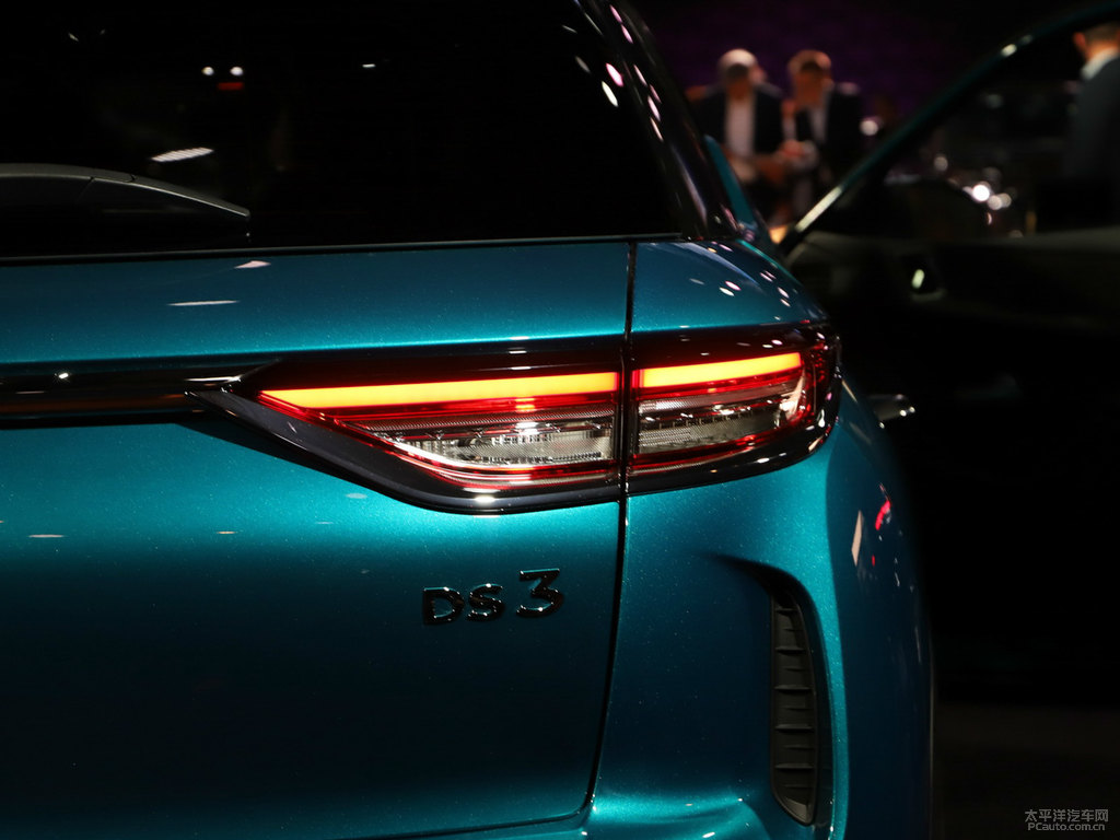 DS 3܇β^DƬ