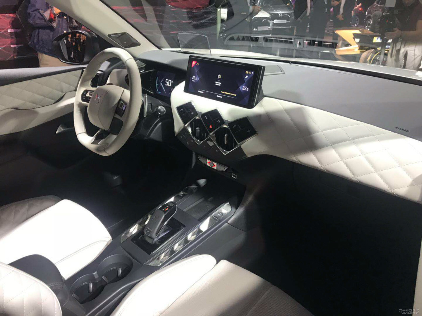 DS 3內飾高清大圖