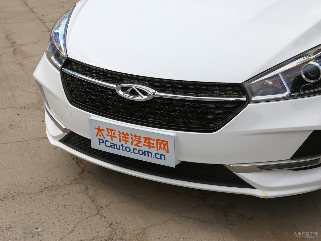 皓月白艾瑞澤5車頭外觀圖片
