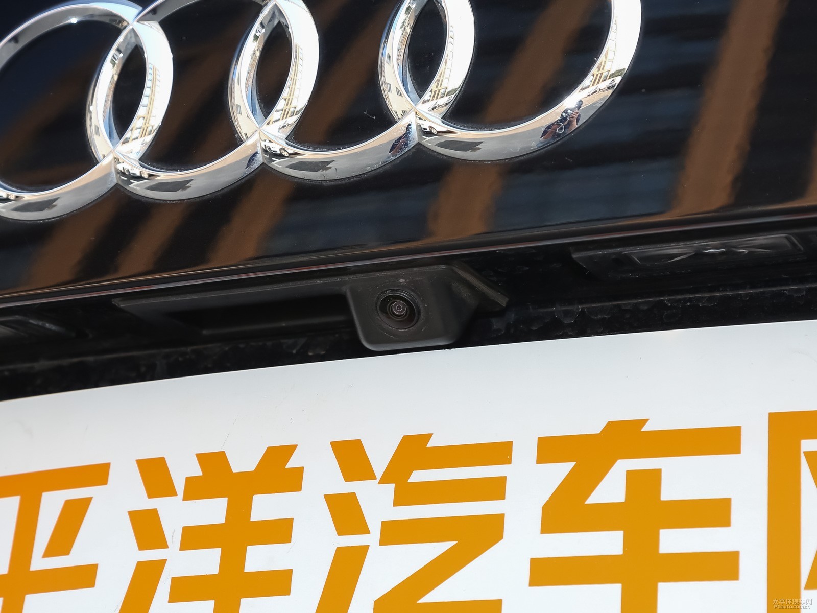奧迪Q7外觀高清大圖